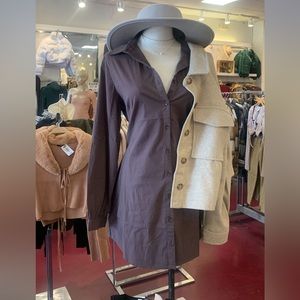 Backless brown dress 🤎